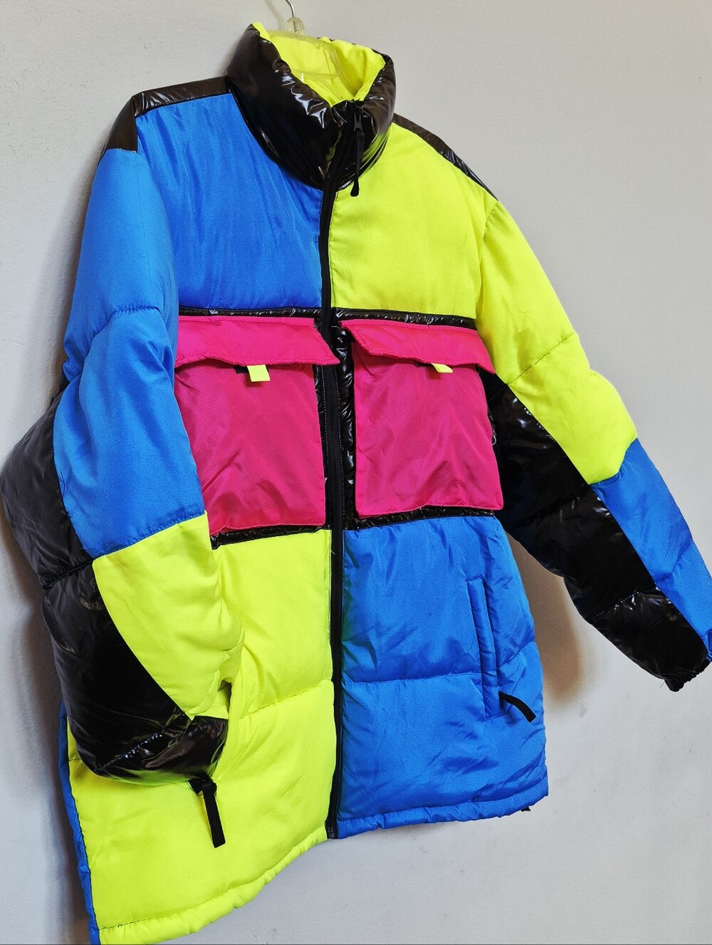 Wesc Neon Men's Colorblock Puffer Water Resistance  Jacket   Size XL.
